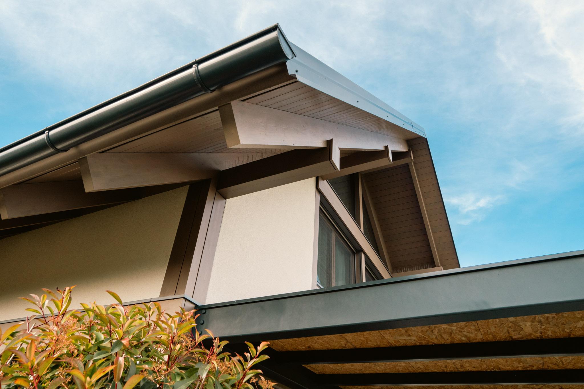 Timber corner and exposed rafters
