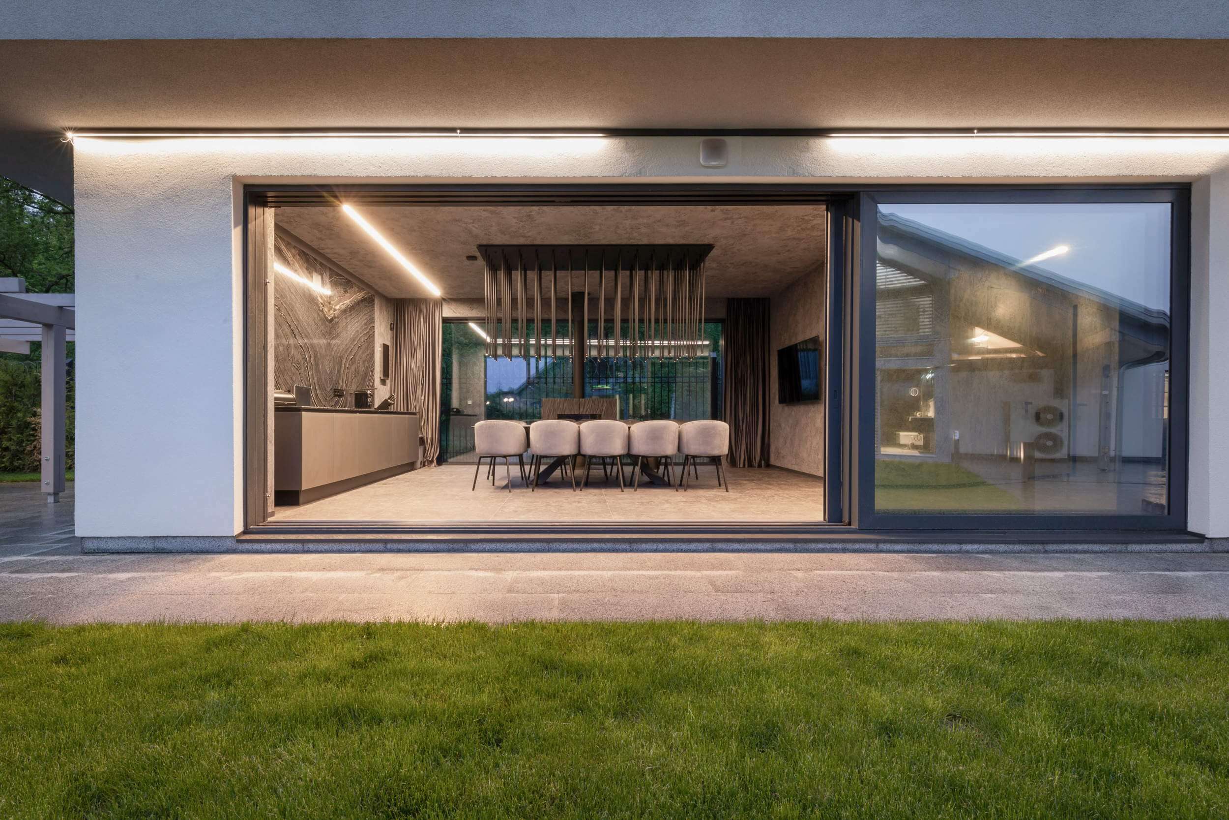 KAGER Haus, geplant für natürliches Licht und Wohnkomfort