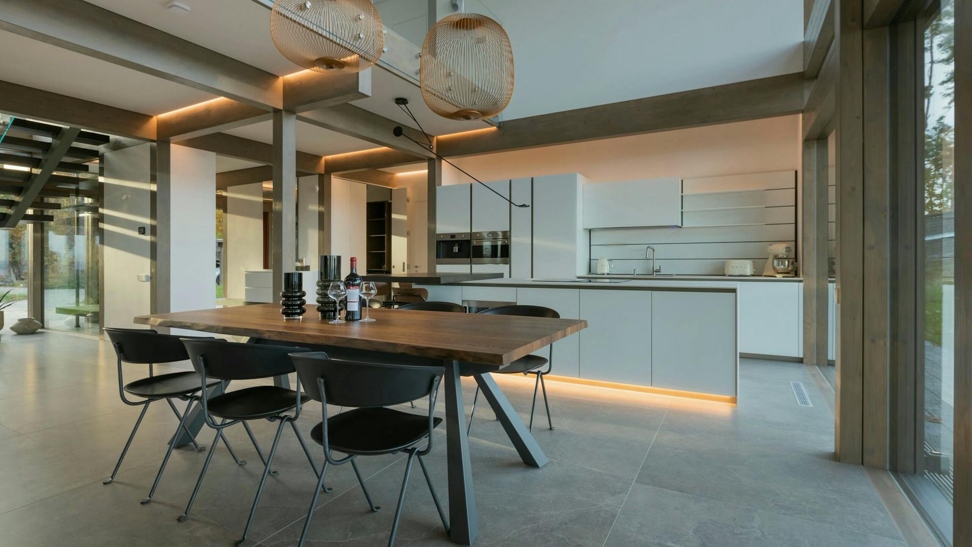 Cucina aperta in altezza