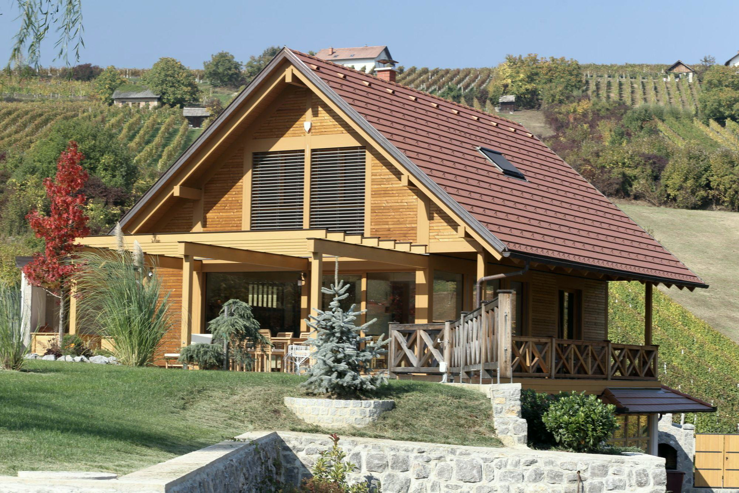 Leseno-steklena hiša