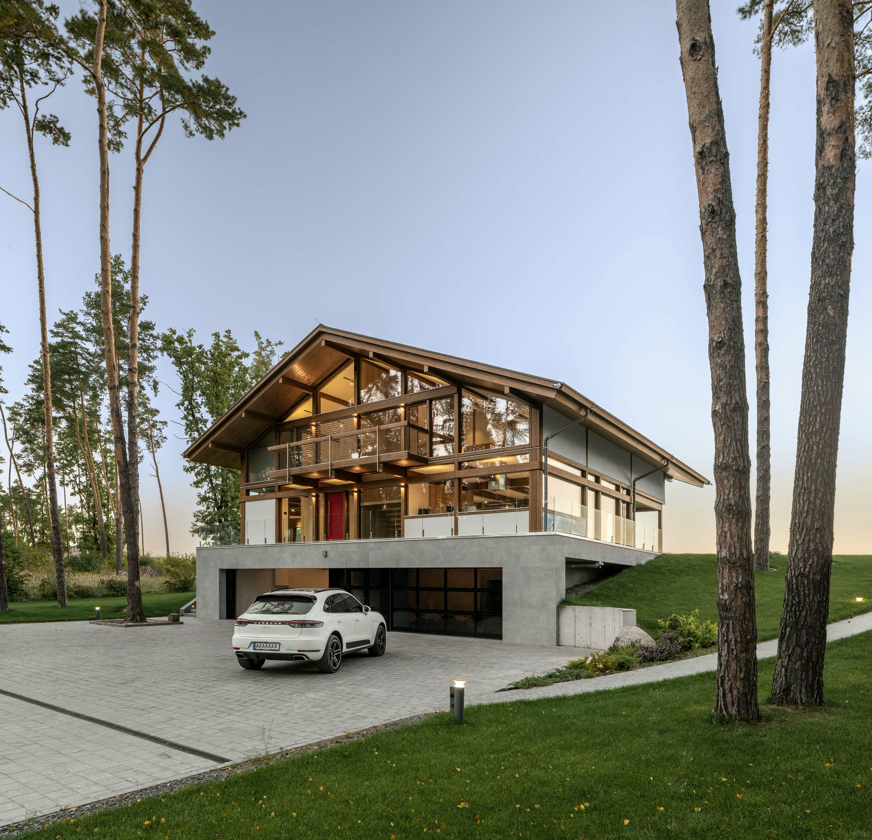 Holz-Glas-Villa am See