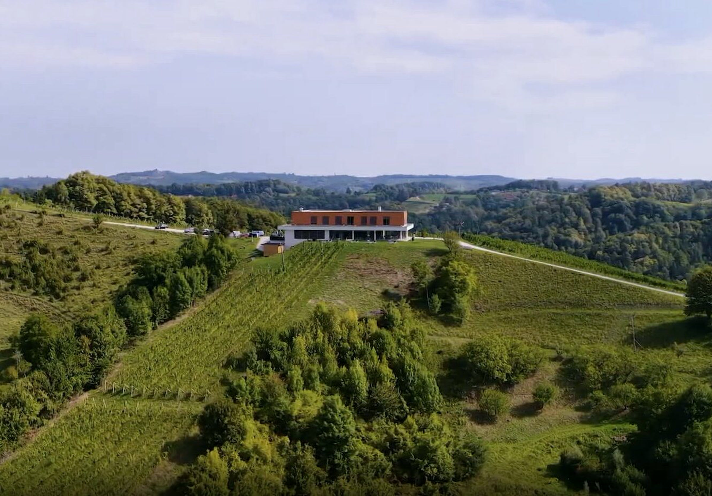 Doppler Wine House – architecture and exterior