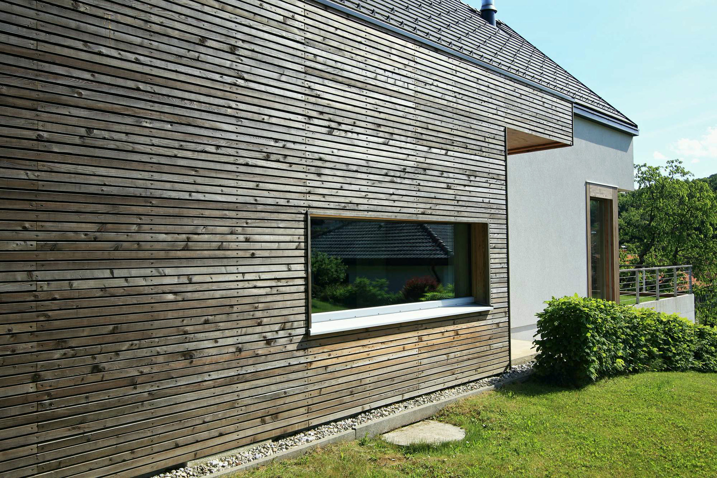 Maribor House – interior and connection to outdoor spaces