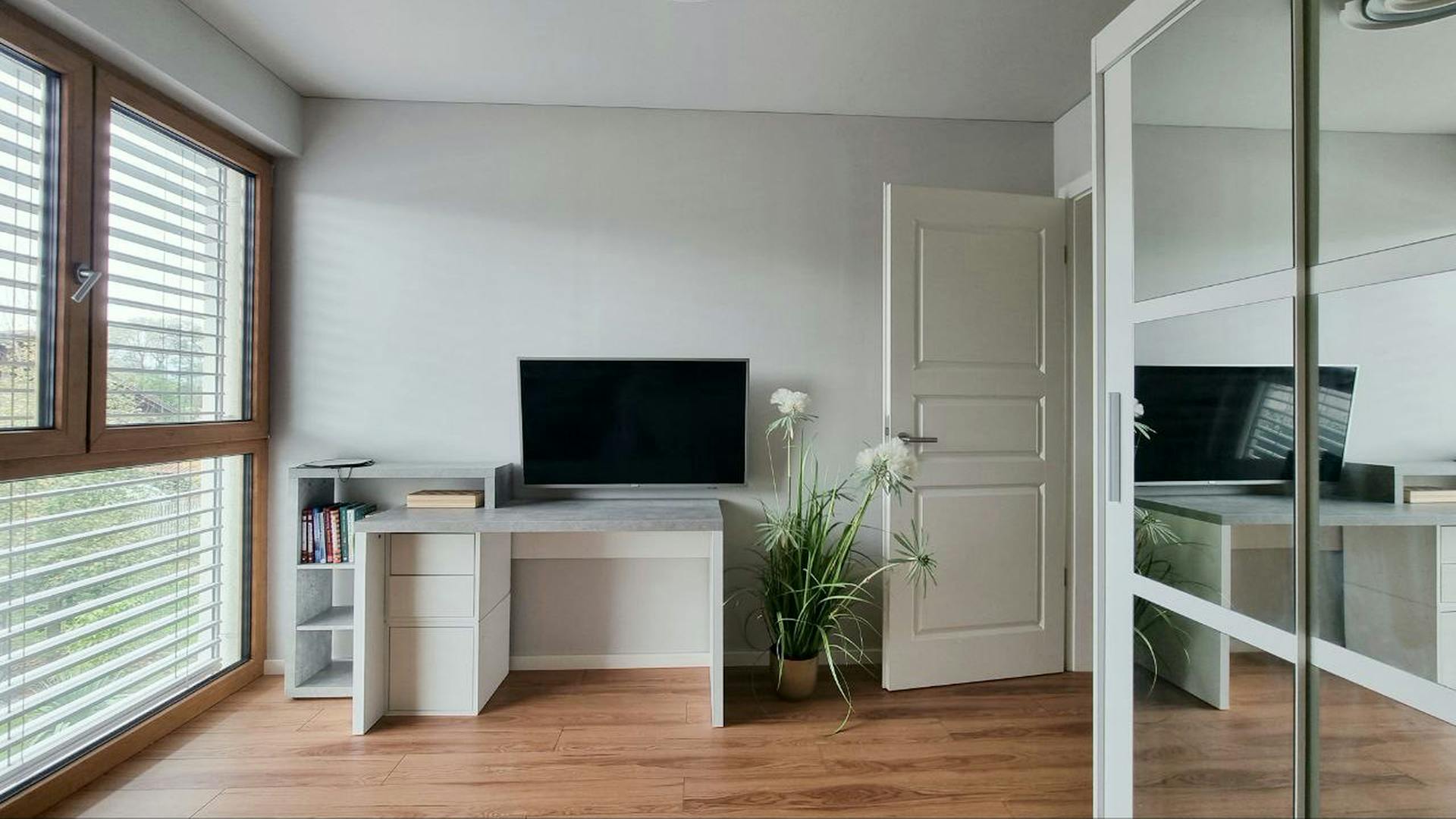 Bright, open children’s room