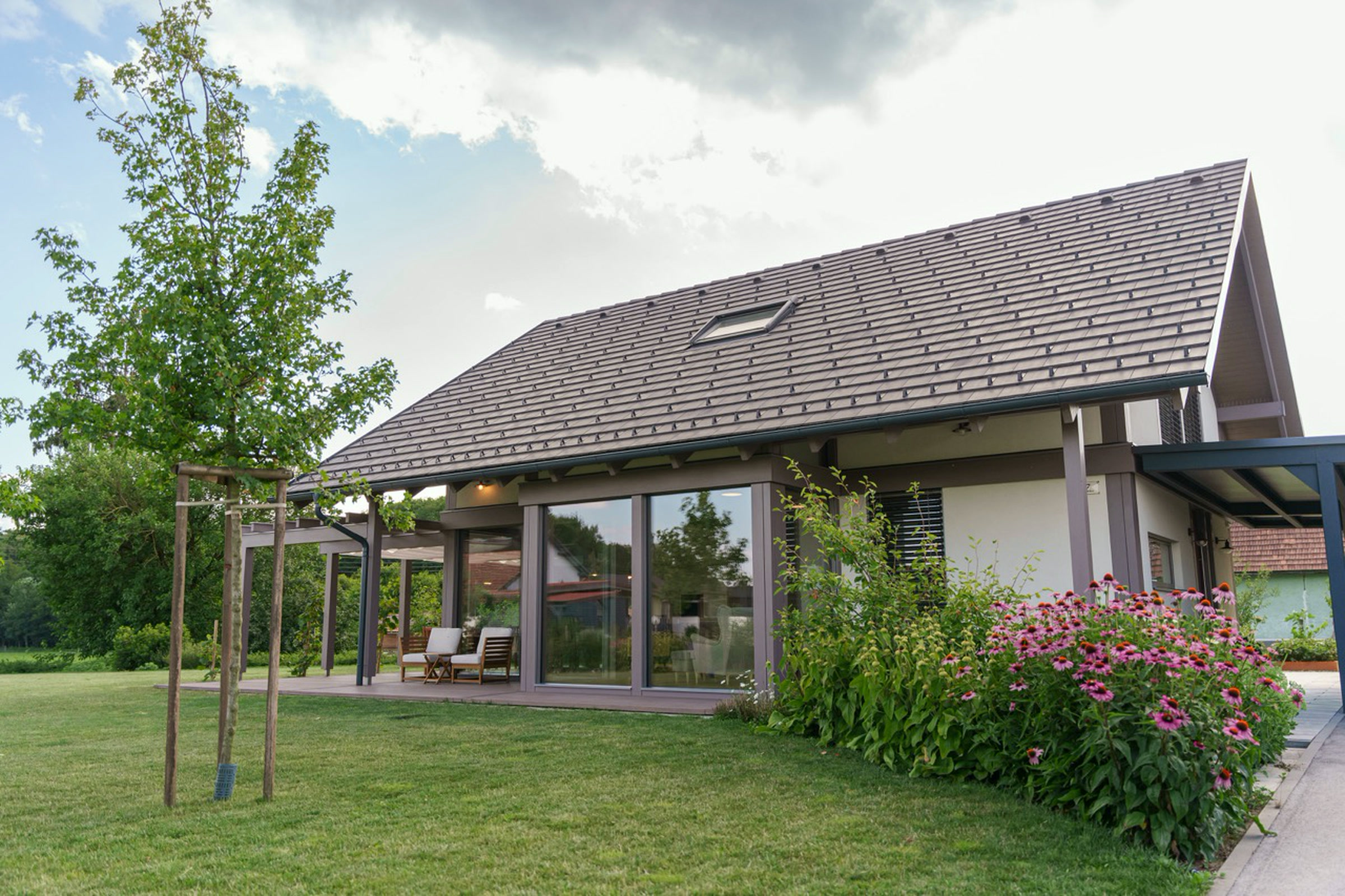 Casa in legno e vetro