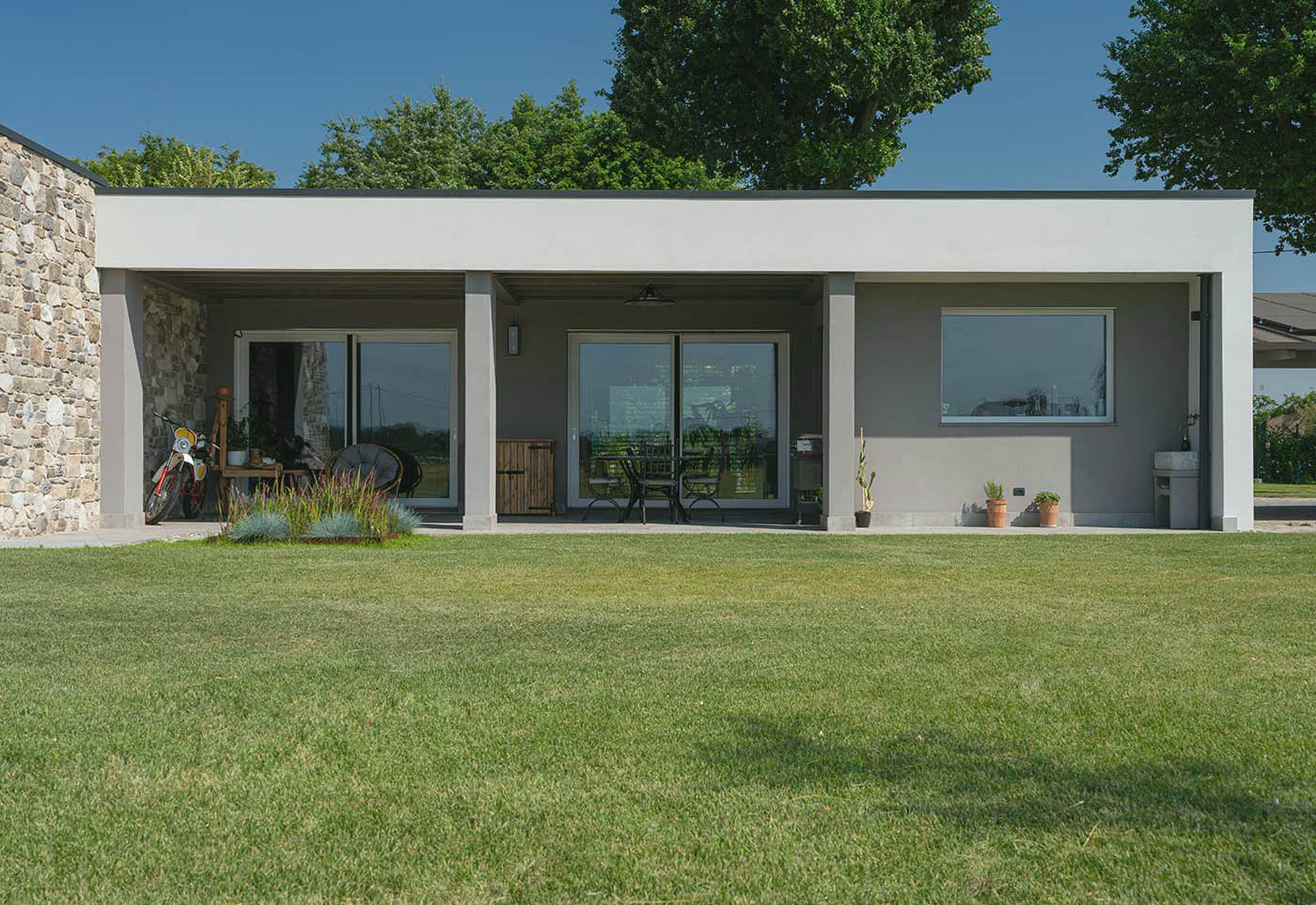 Villa FONTEVIVO – architettura ed esterno