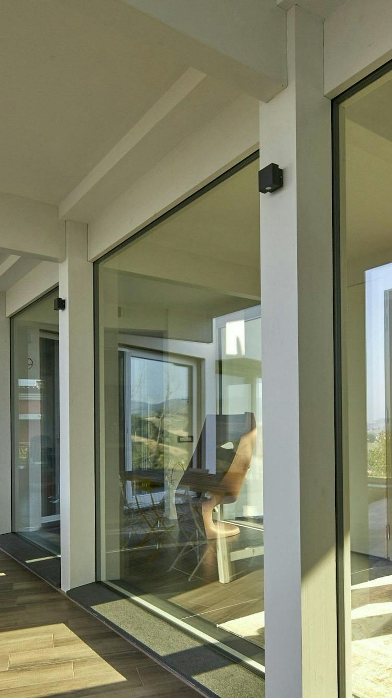 Villa Salsomaggiore Terme – interior and connection to outdoor spaces