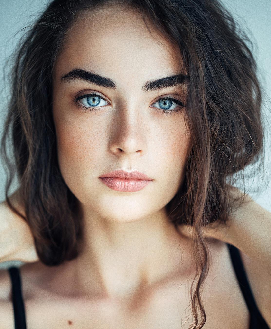 Woman that has really healthy skin