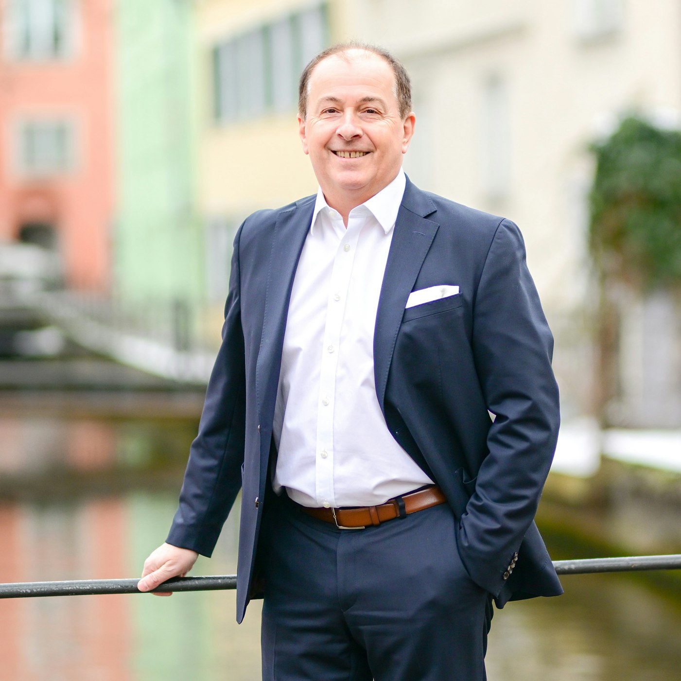 Vertriebspartner Manfred Müller | Golden Gates Ihr Edelmetallberater Manfred Müller