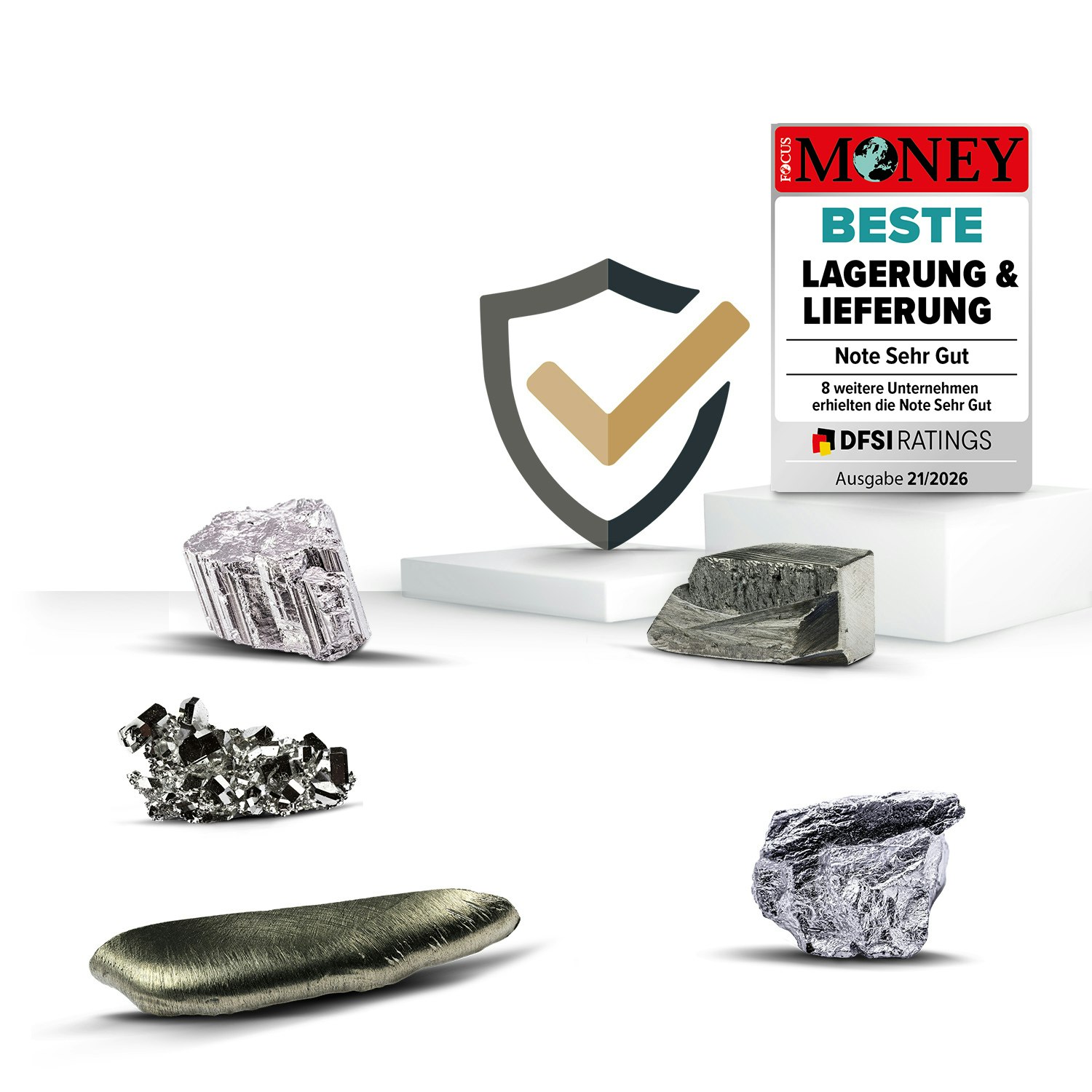 Im Vordergrund sind die Selten Erdmetalle abgebildet. Dahinter steht, auf einem Podest die Auszeichnung von Focus Money für Beste Lagerung & Lieferung. Sparen auch Sie in Anlagemetalle mit Golden Gates.