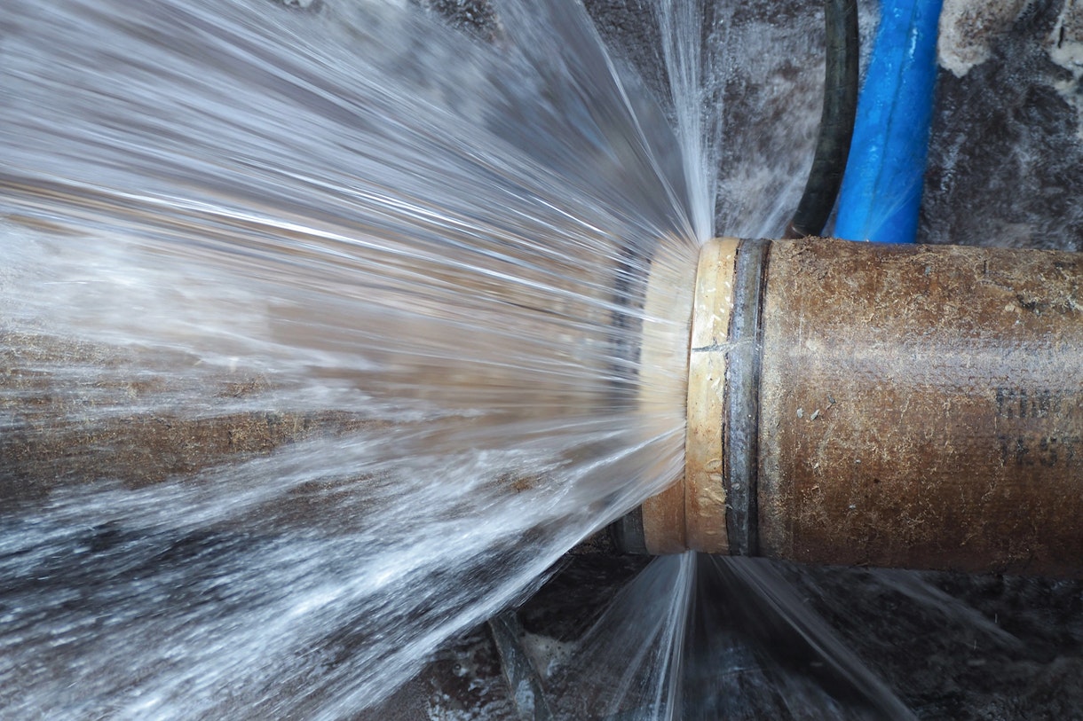 Pipe leak