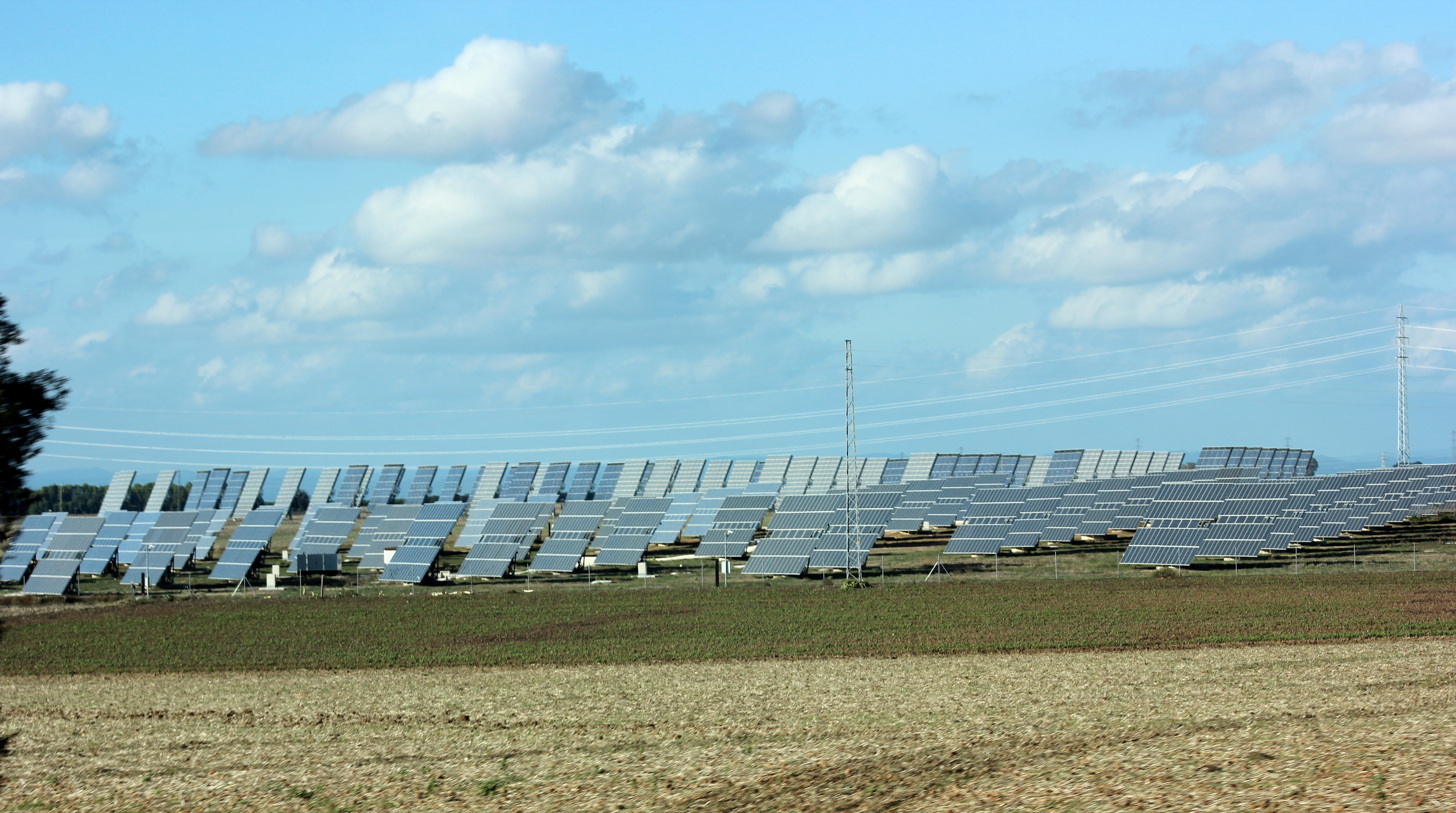Solar Farm near Córdoba, Spain (Via Arthur Chapman Flickr CC)