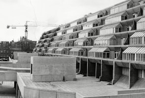 London social housing image