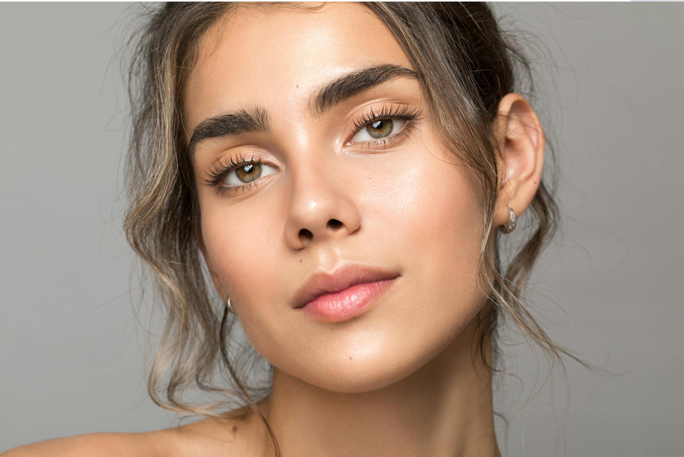 woman receiving botox