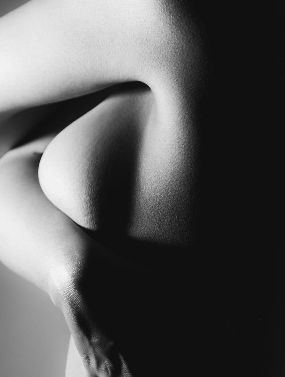 Side profile of a woman's breast
