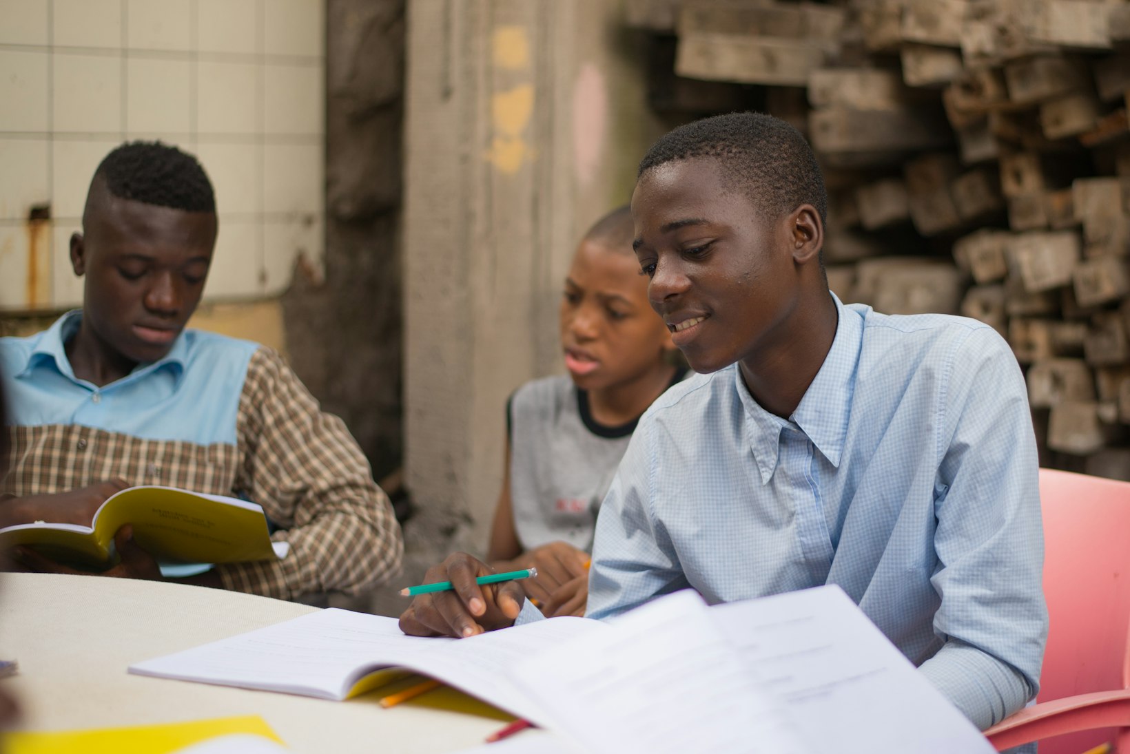 Group of young people studying, Democratic Republic of the Congo