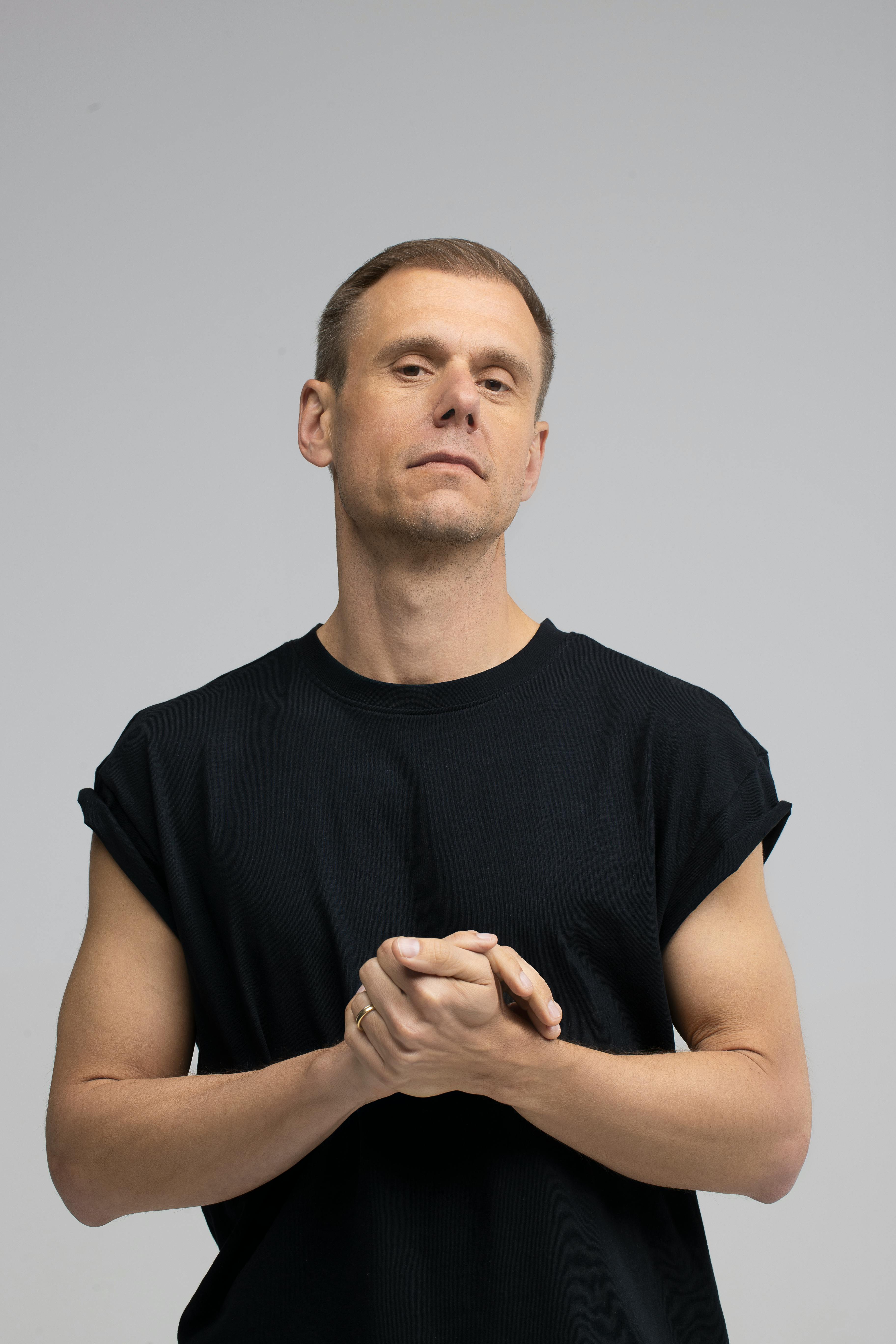 Armin van Buuren & Benwal