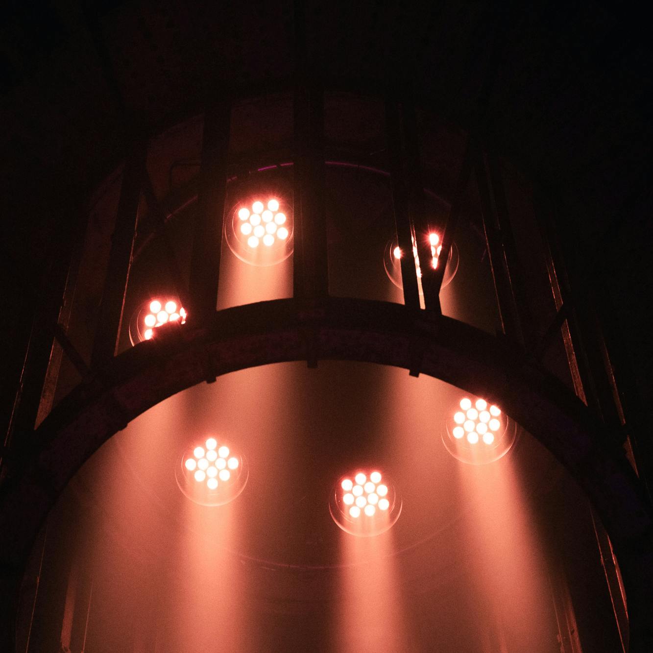 Gashouder Presents: New Year Gashouder Presents: New Year