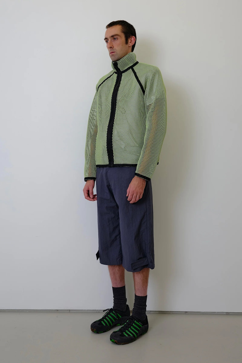 Momentary Detachment