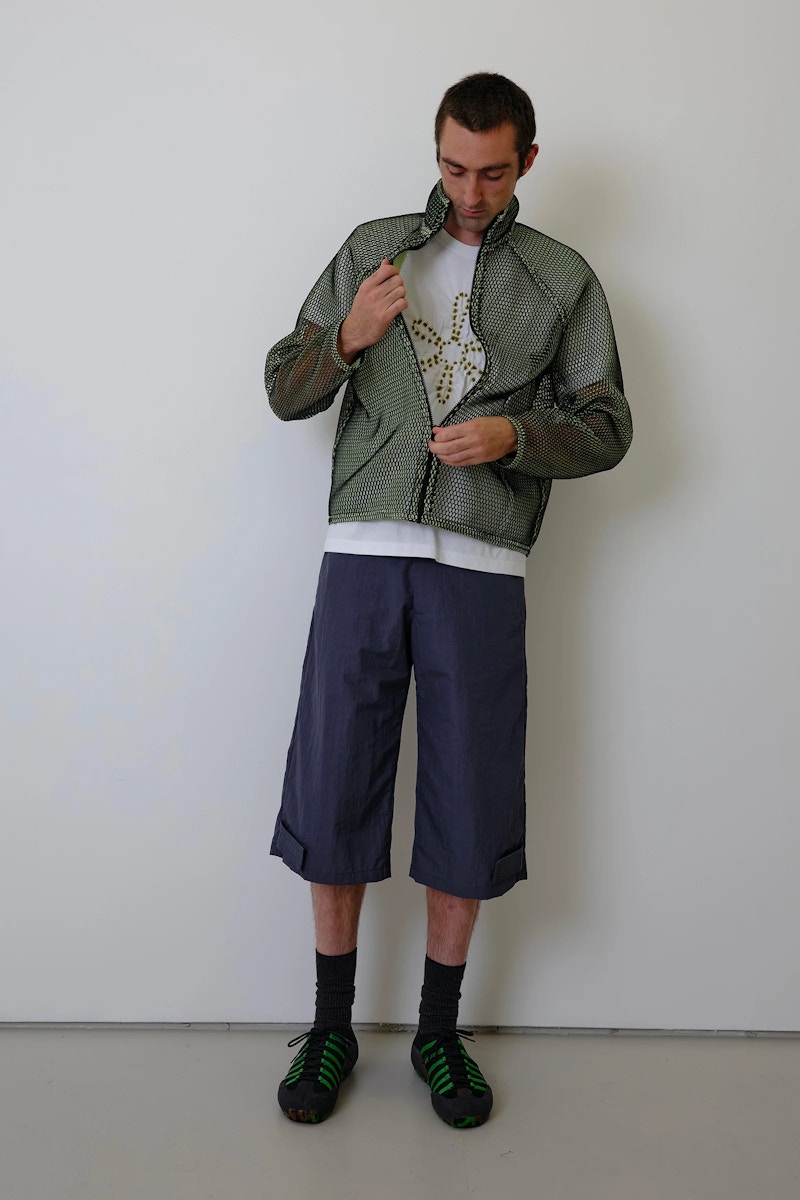 Momentary Detachment