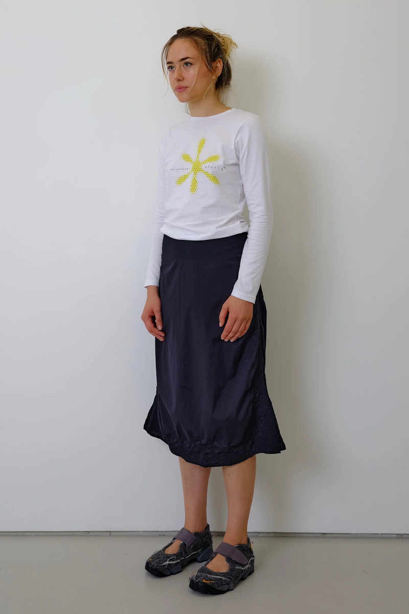 Momentary Detachment