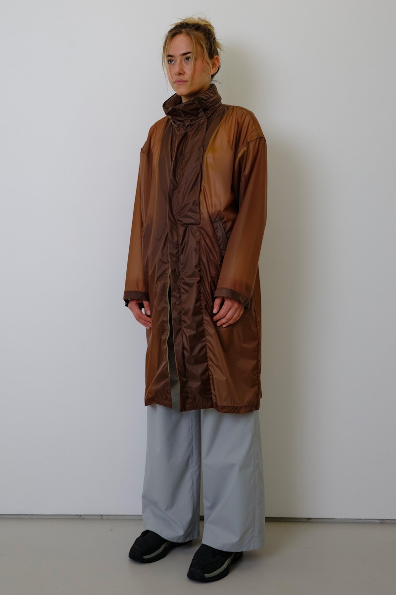 Momentary Detachment