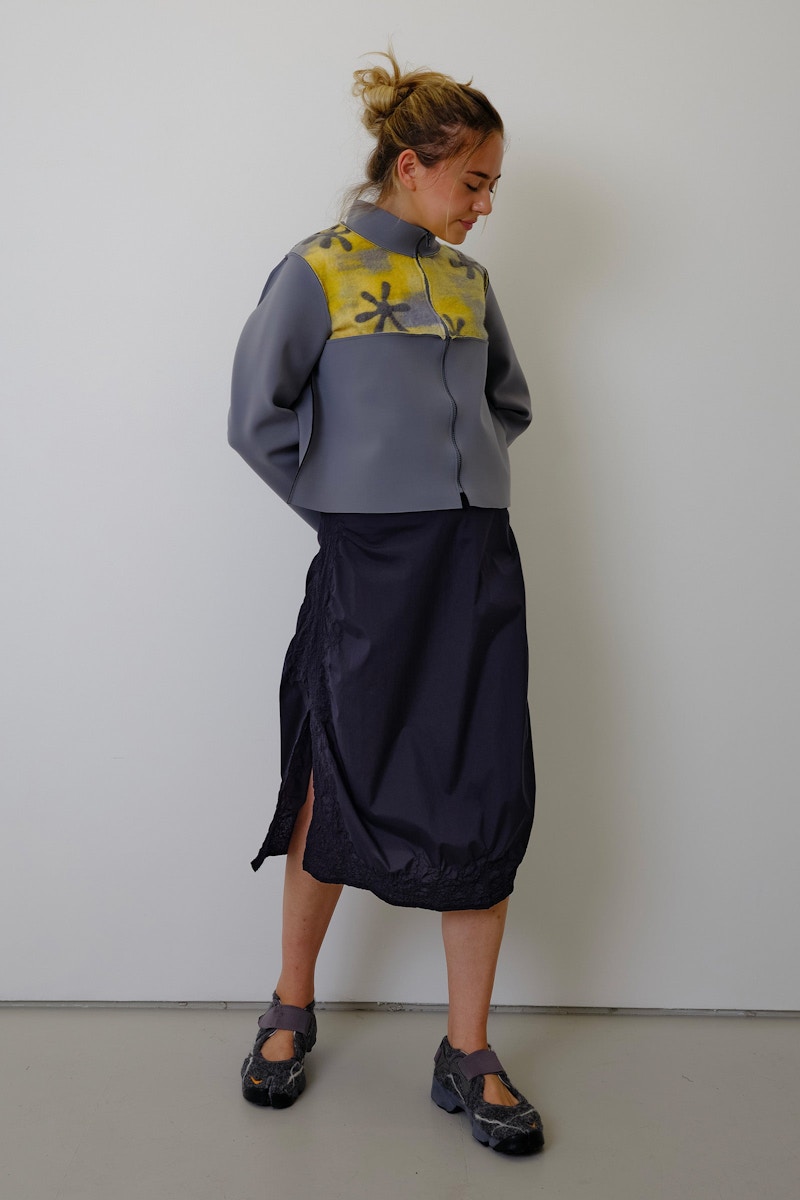 Momentary Detachment