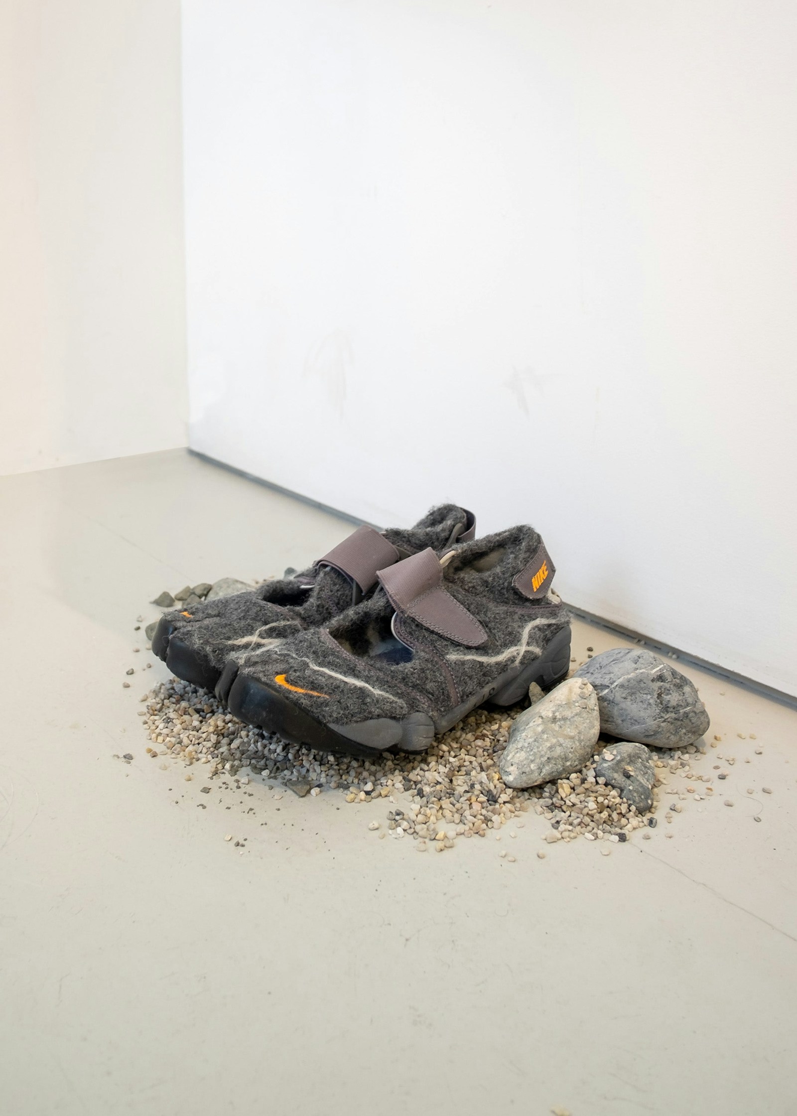 Momentary Detachment Installation