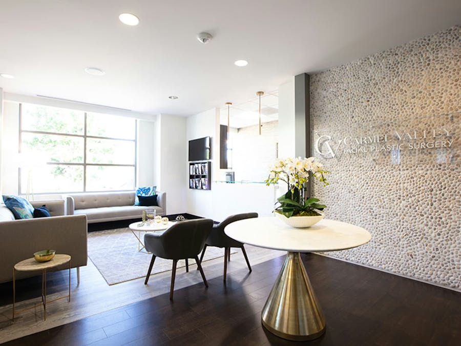 Carmel Valley Facial Plastic Surgery waiting room