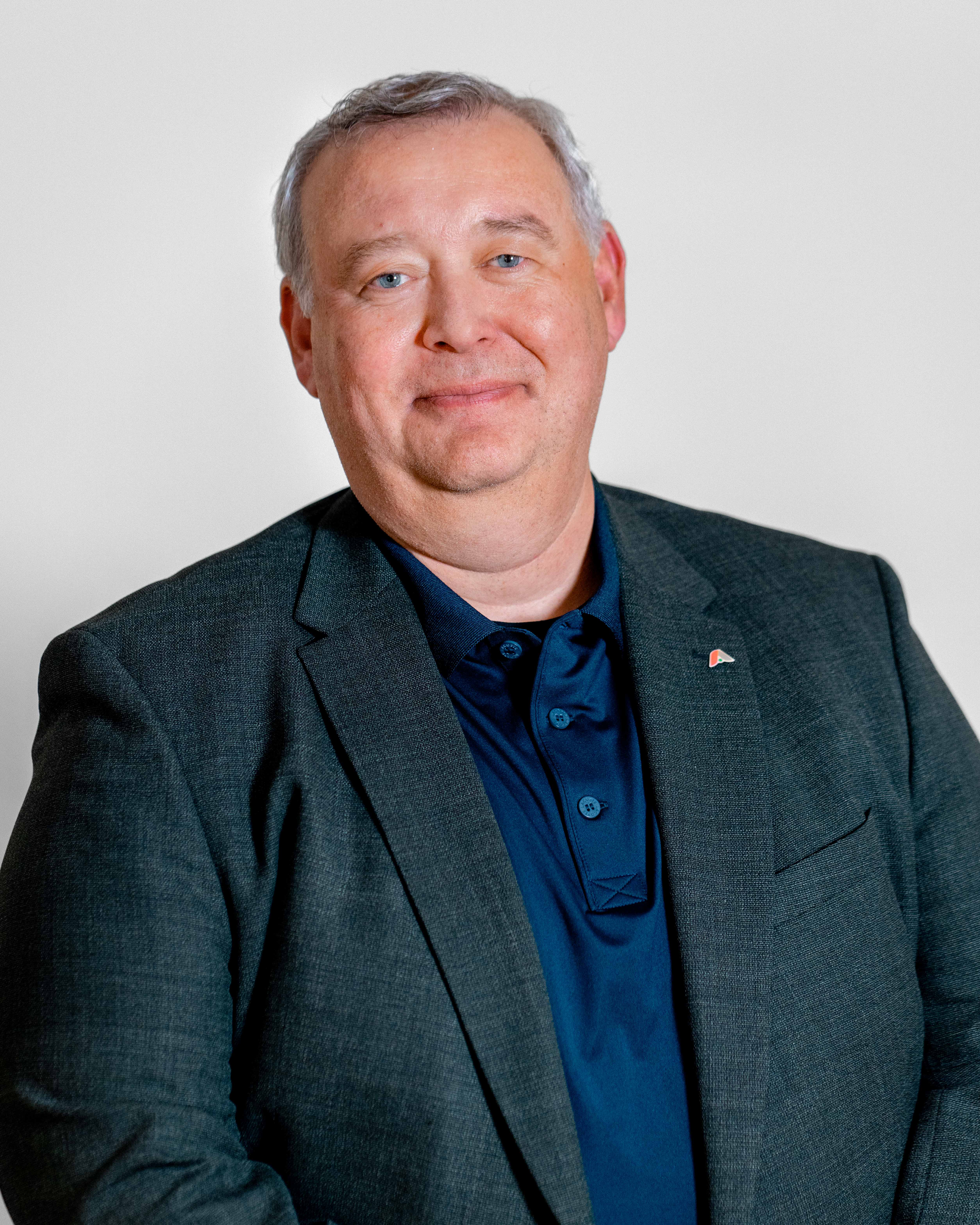 Professional portrait of Stephan Mejer, a team member at ServiceNow partner Adeno.