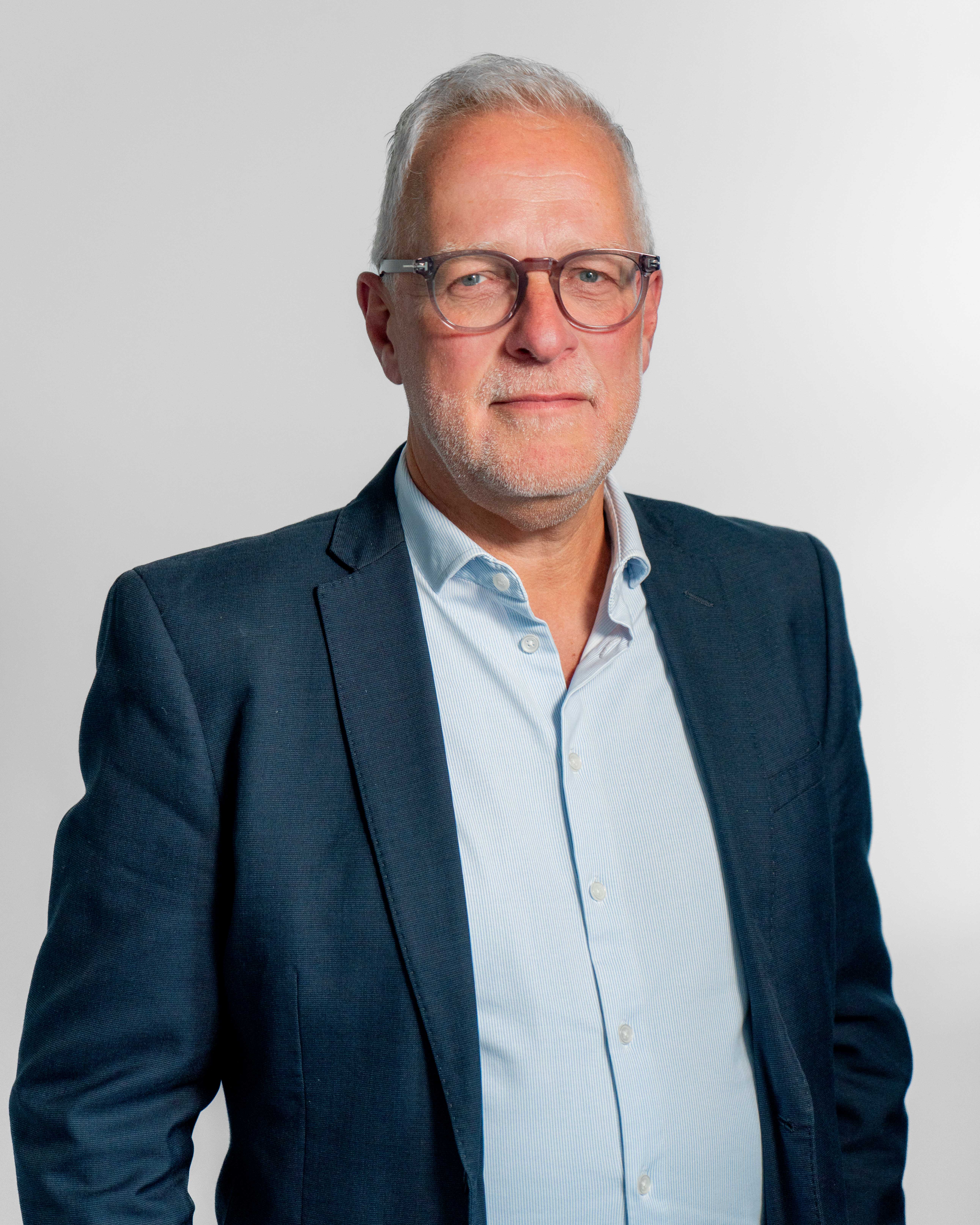 Portrait of Søren Priisholm, a ServiceNow professional.