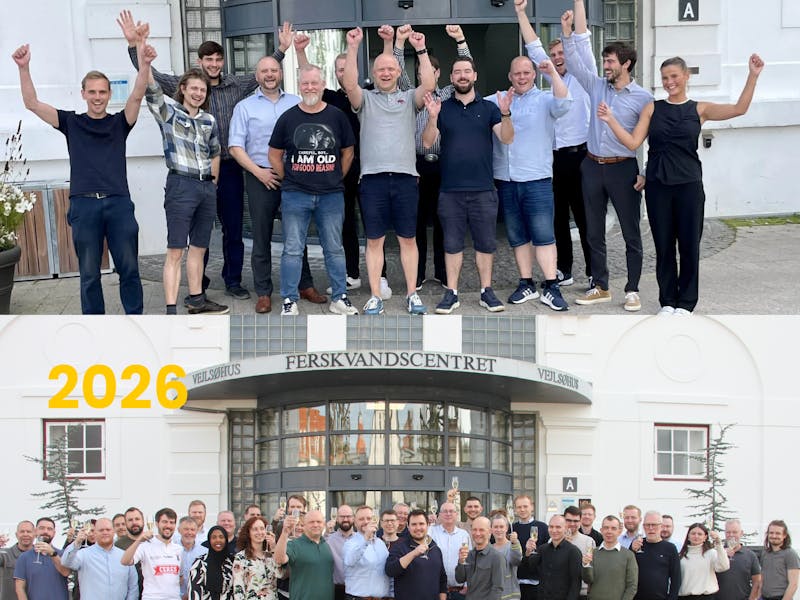 Two photos showing the growth of the ServiceNow partner Adeno team between 2023 and 2026 in front of the Ferskvandscentret building.