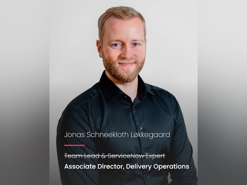 Professional portrait of Jonas Schneekloth Løkkegaard, ServiceNow Expert and Associate Director.
