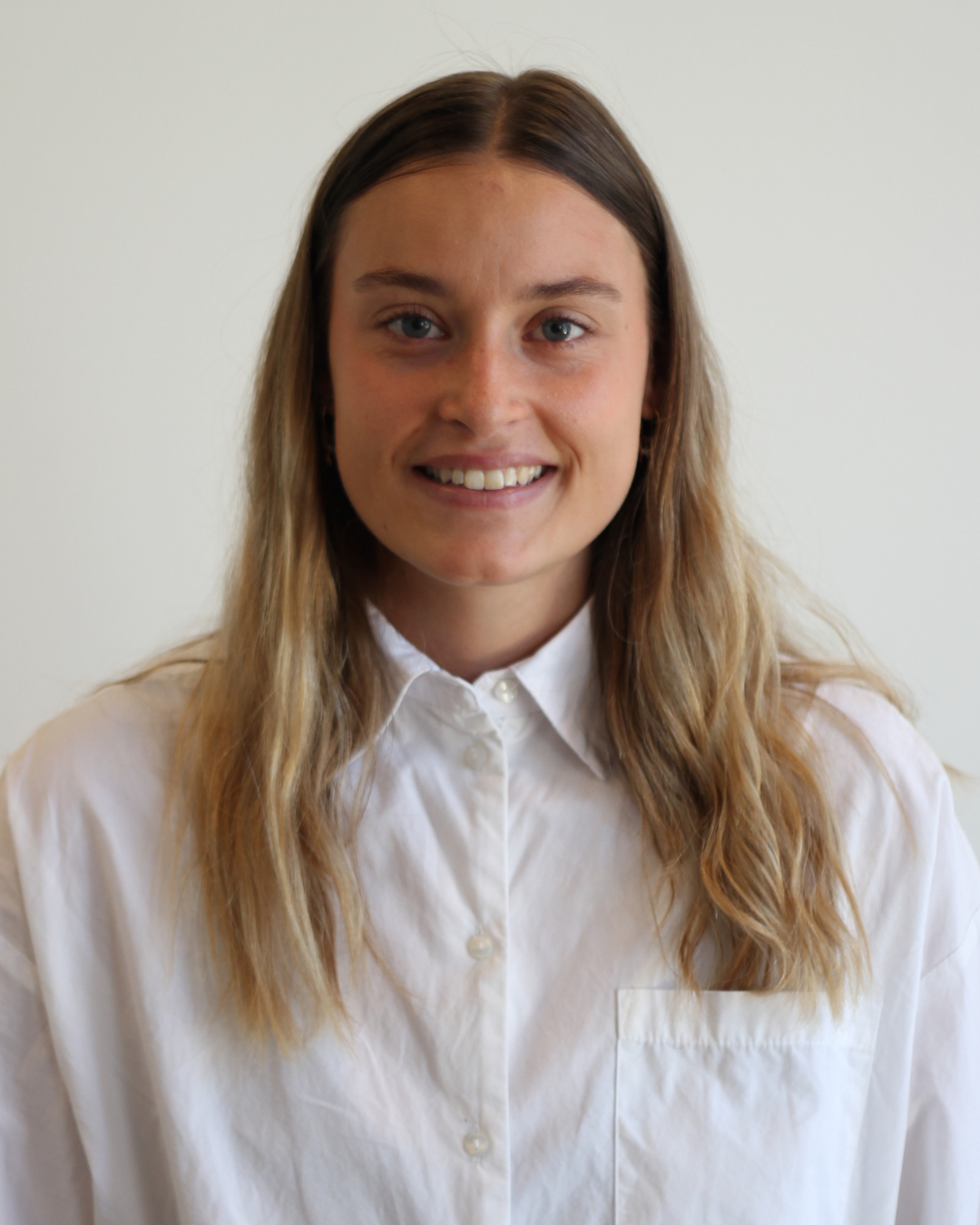 Portrait of Maria Sørensen from ServiceNow partner Adeno.