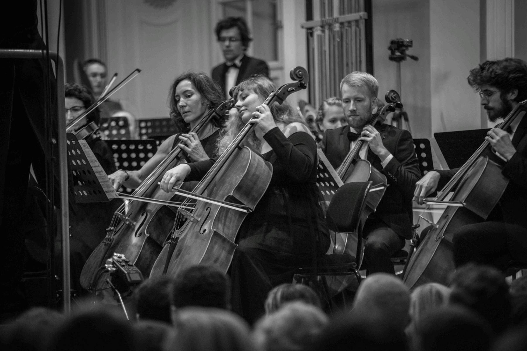 Pražský filmový orchester