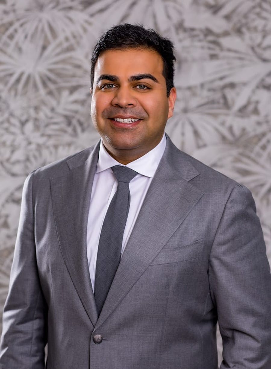 Dr. Karan Chopra
