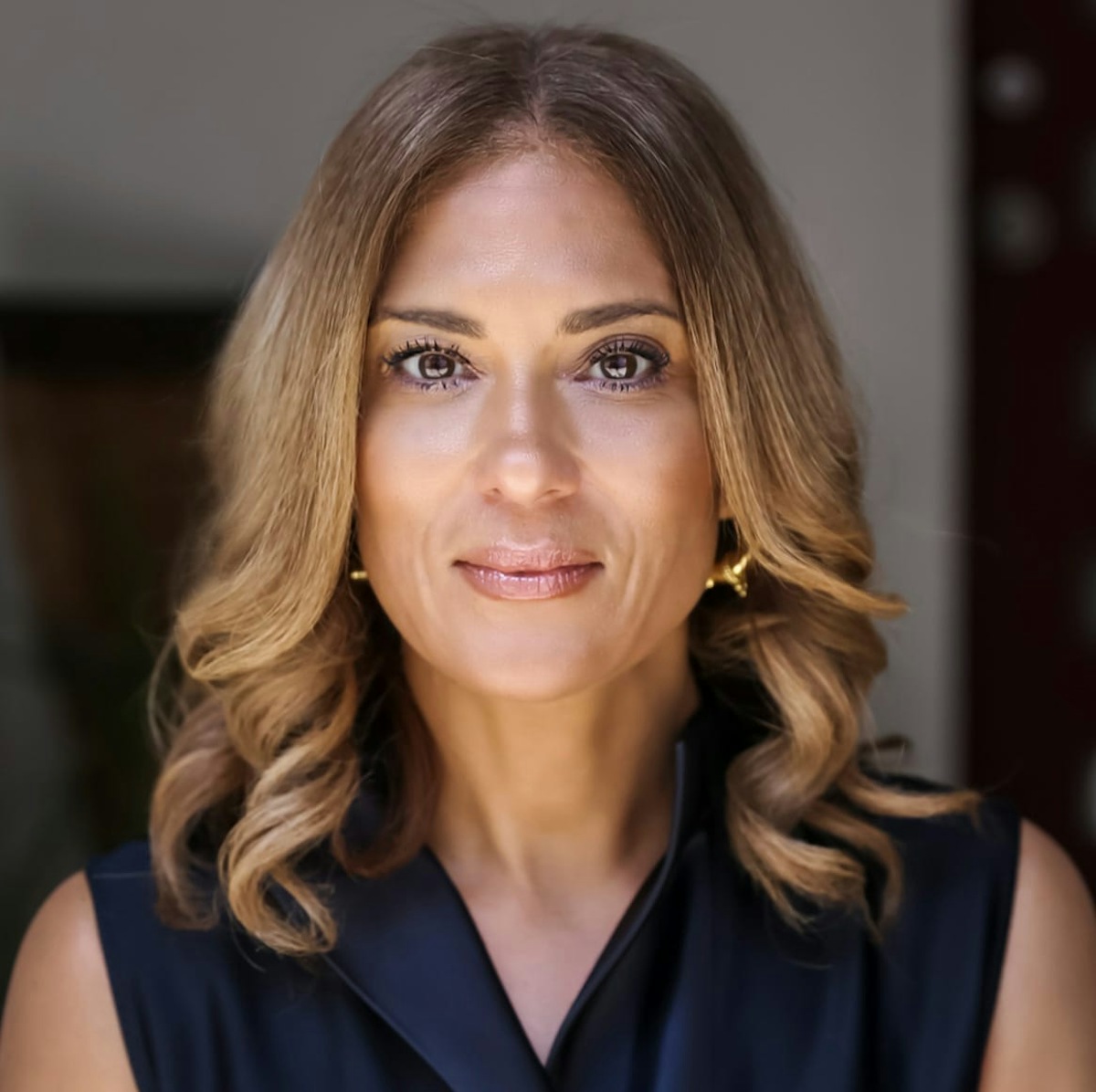 woman with clear skin