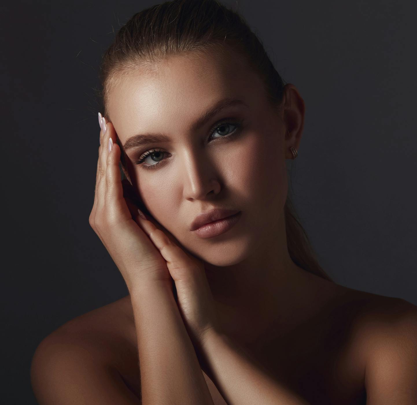 model posing