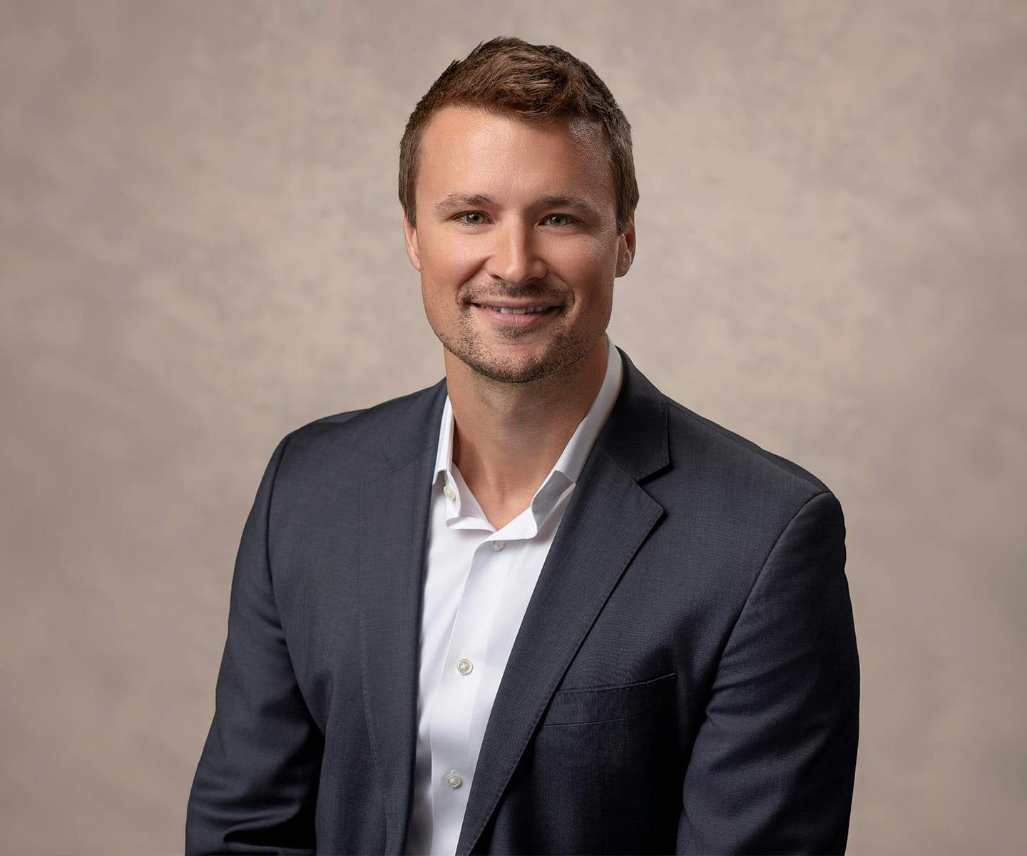 Dr. Straka