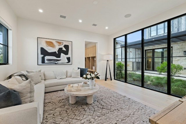 Ranch Villa R112 5
