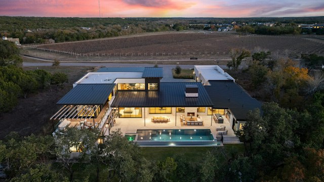 Creek Custom Home No. 50 3
