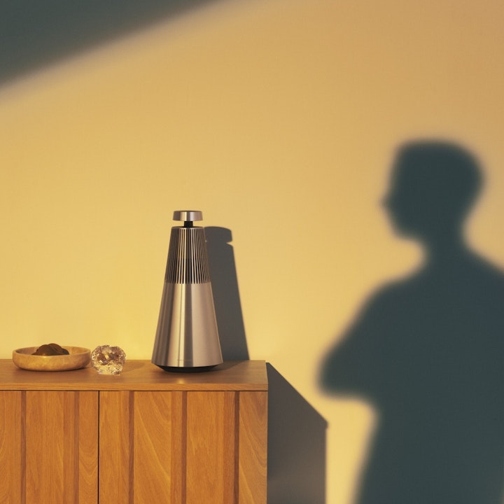 Bang & Olufsen 4