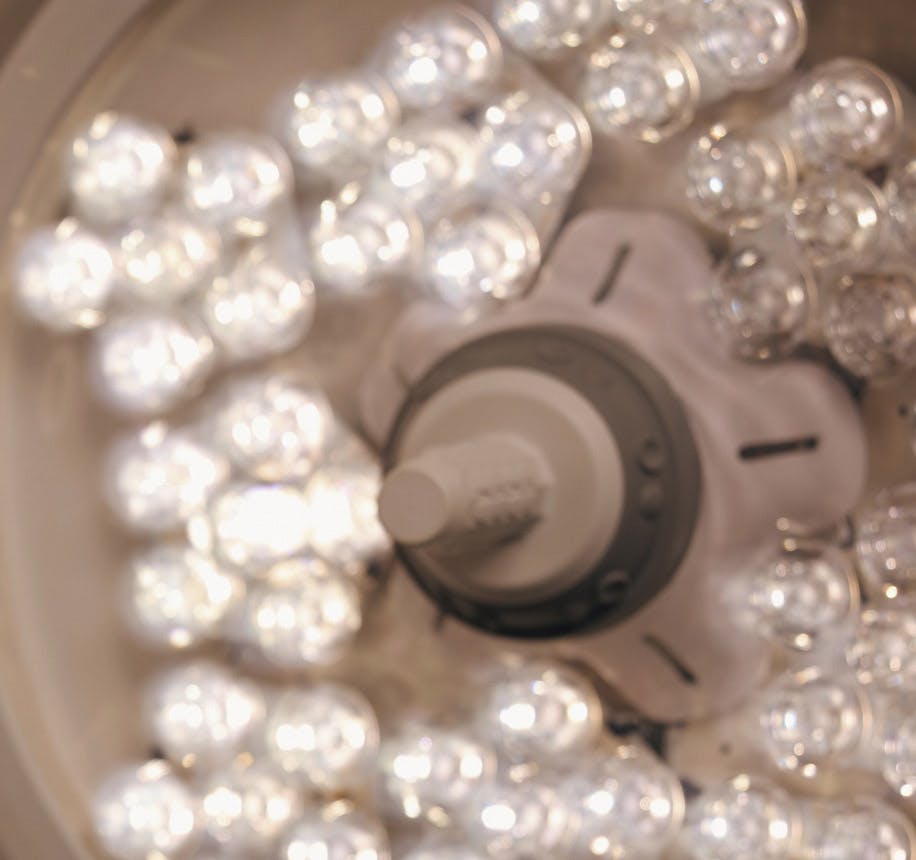 A surgery light