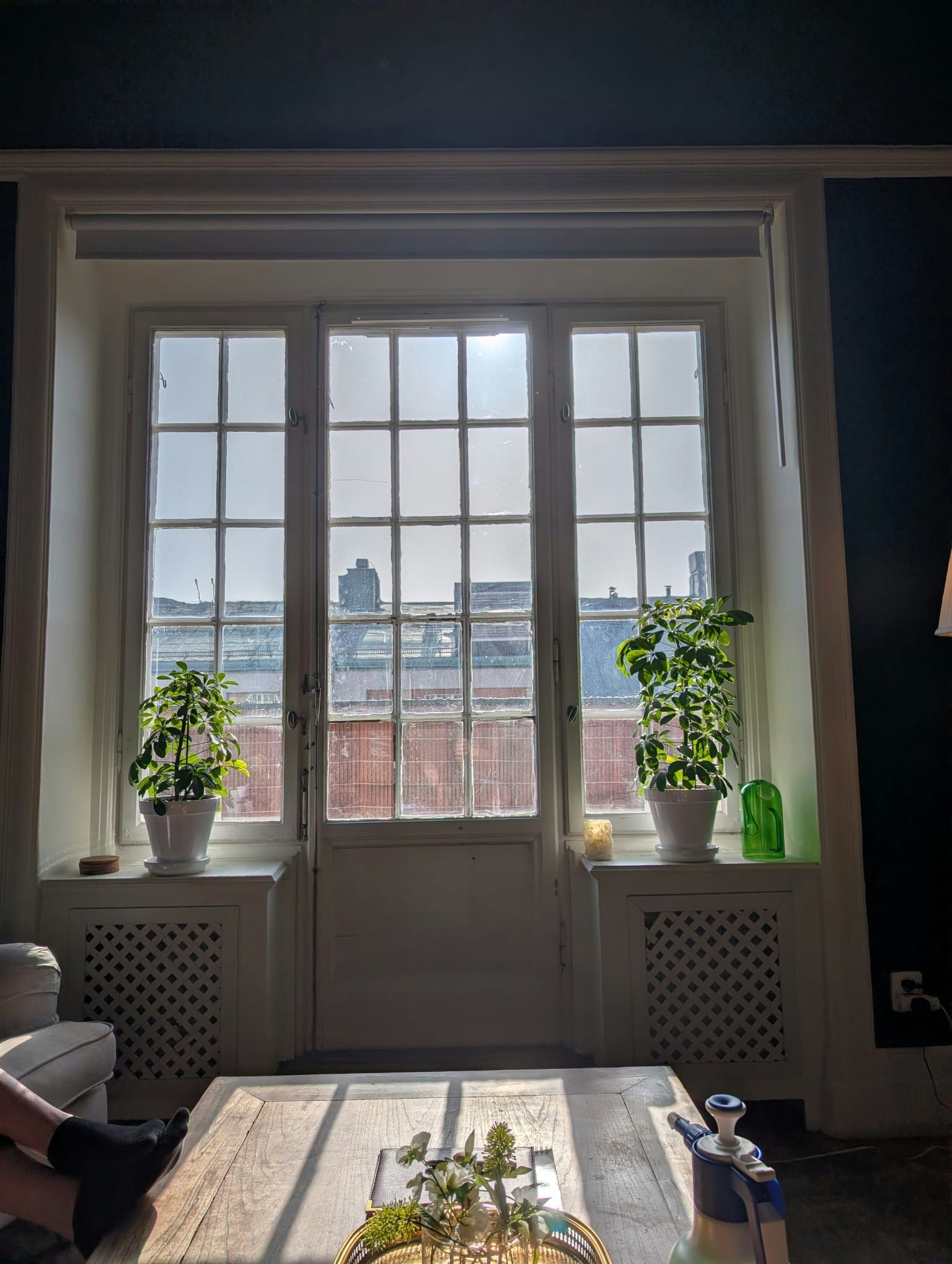 Solfilm Före Här har vi satt solfilm för värmereducering