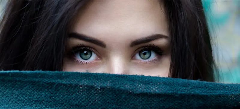 woman with green eyes