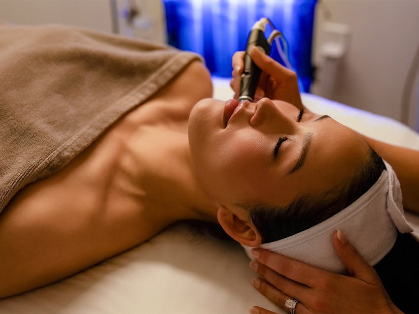 woman getting a facial