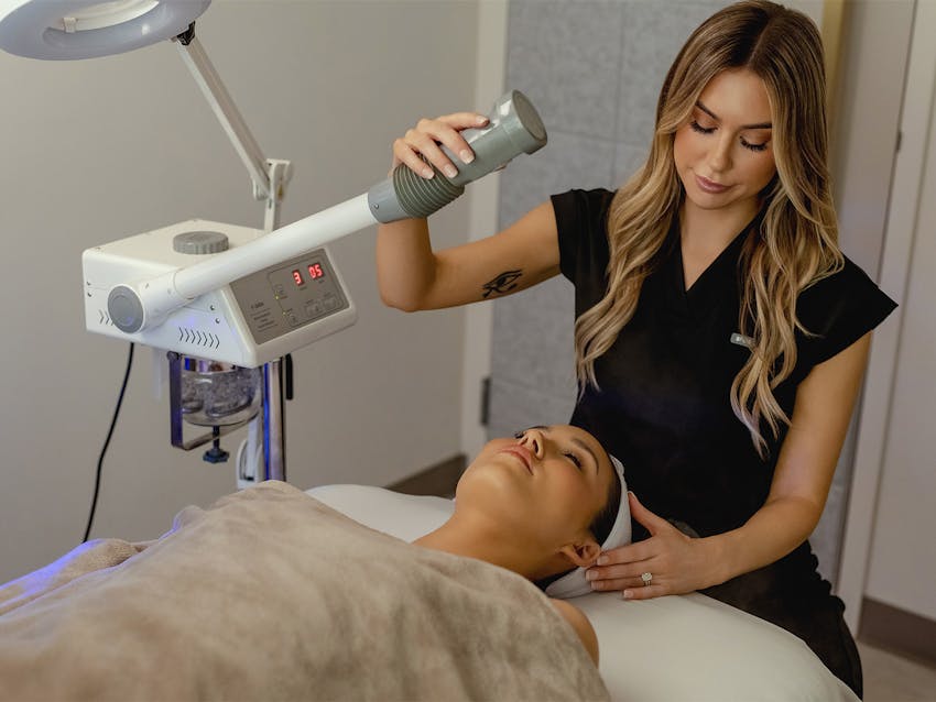 woman getting a hydrafacial