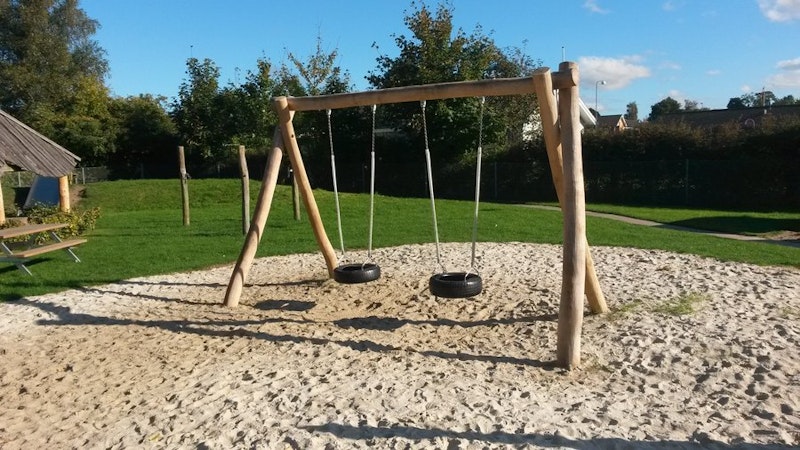 Akacia med 2 däckgungor (LEK342) - bild 2