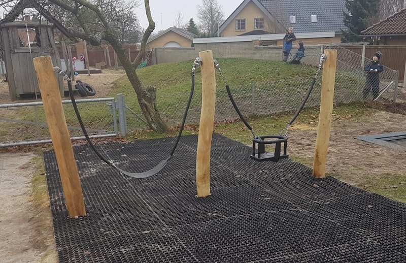 Karyota med 1st bebisgunga + 1st banangunga (LEK31290) - bild 2