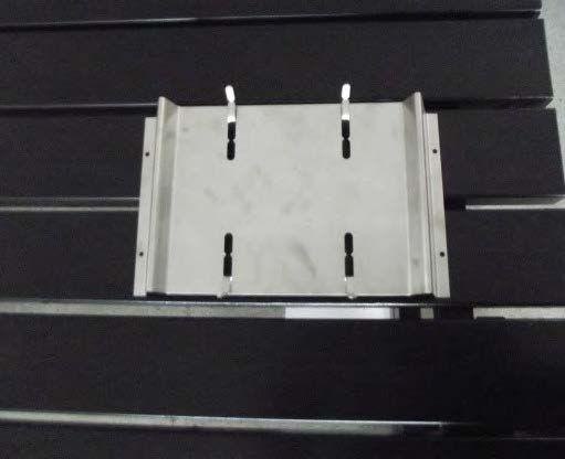 Hållare för engångsgrill